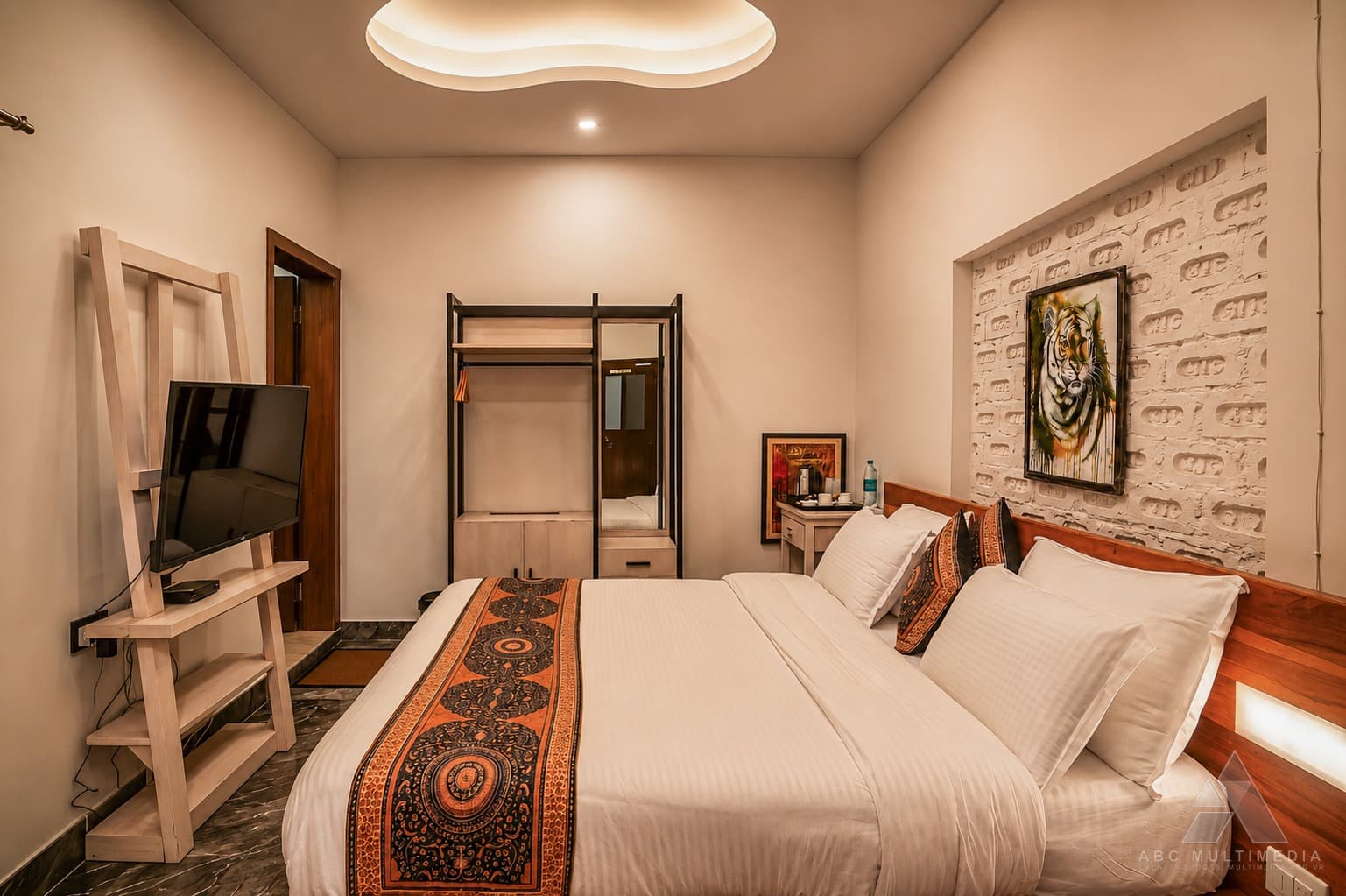 Jhirna Room