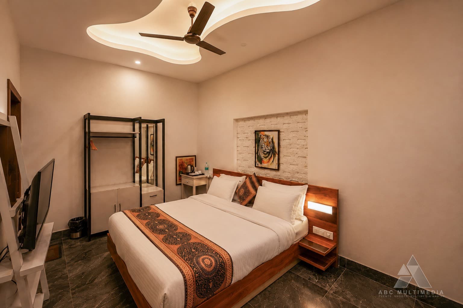 Jhirna Room